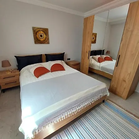 Villa Begonville 16 *
