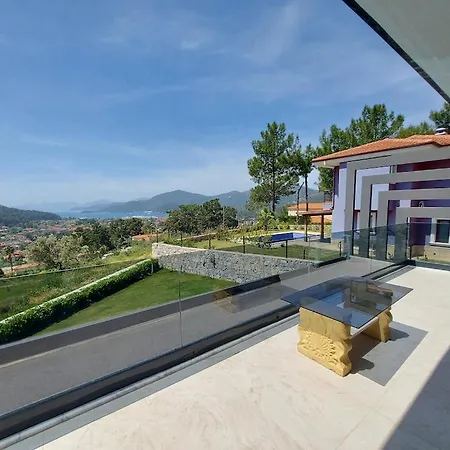 Begonville 16 Villa